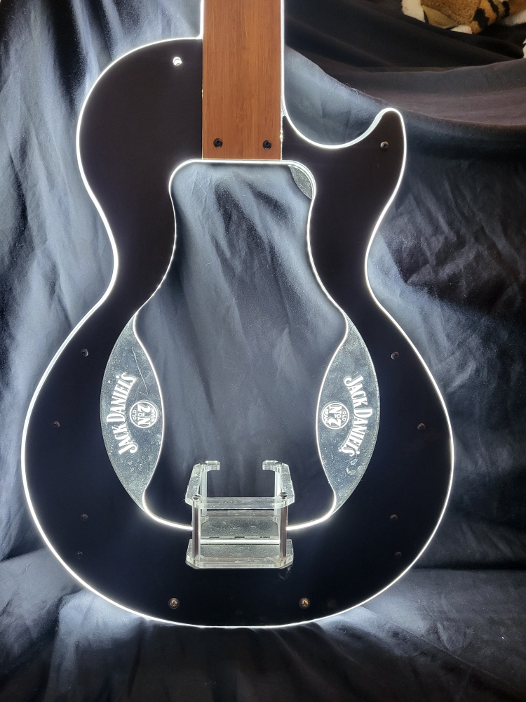 Jack Daniel's Guitar LED Display sign for a 26oz bottle - photo 4