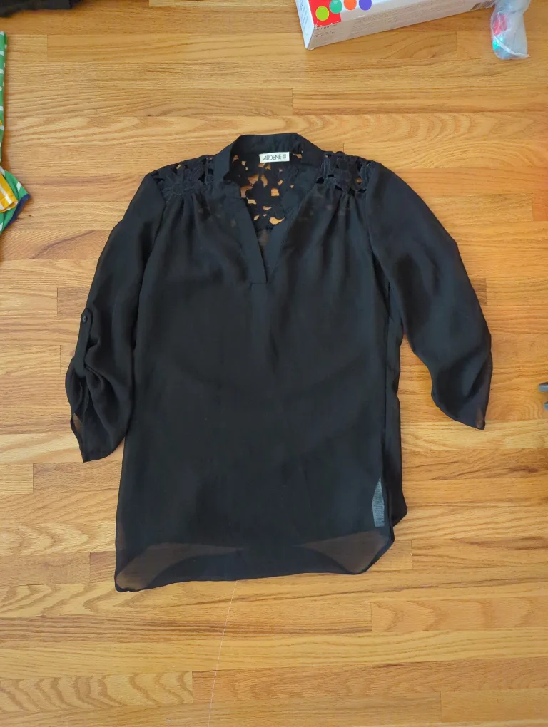 Ardene Black Blouse 🇨🇦🍁 thumbnail
