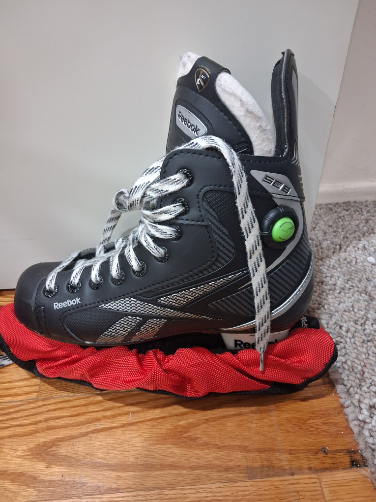 Reebok 3.5 US Ice Skates 🧡 - photo 2