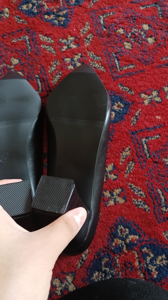 RADII London Black Heels - Size 35 - photo 4