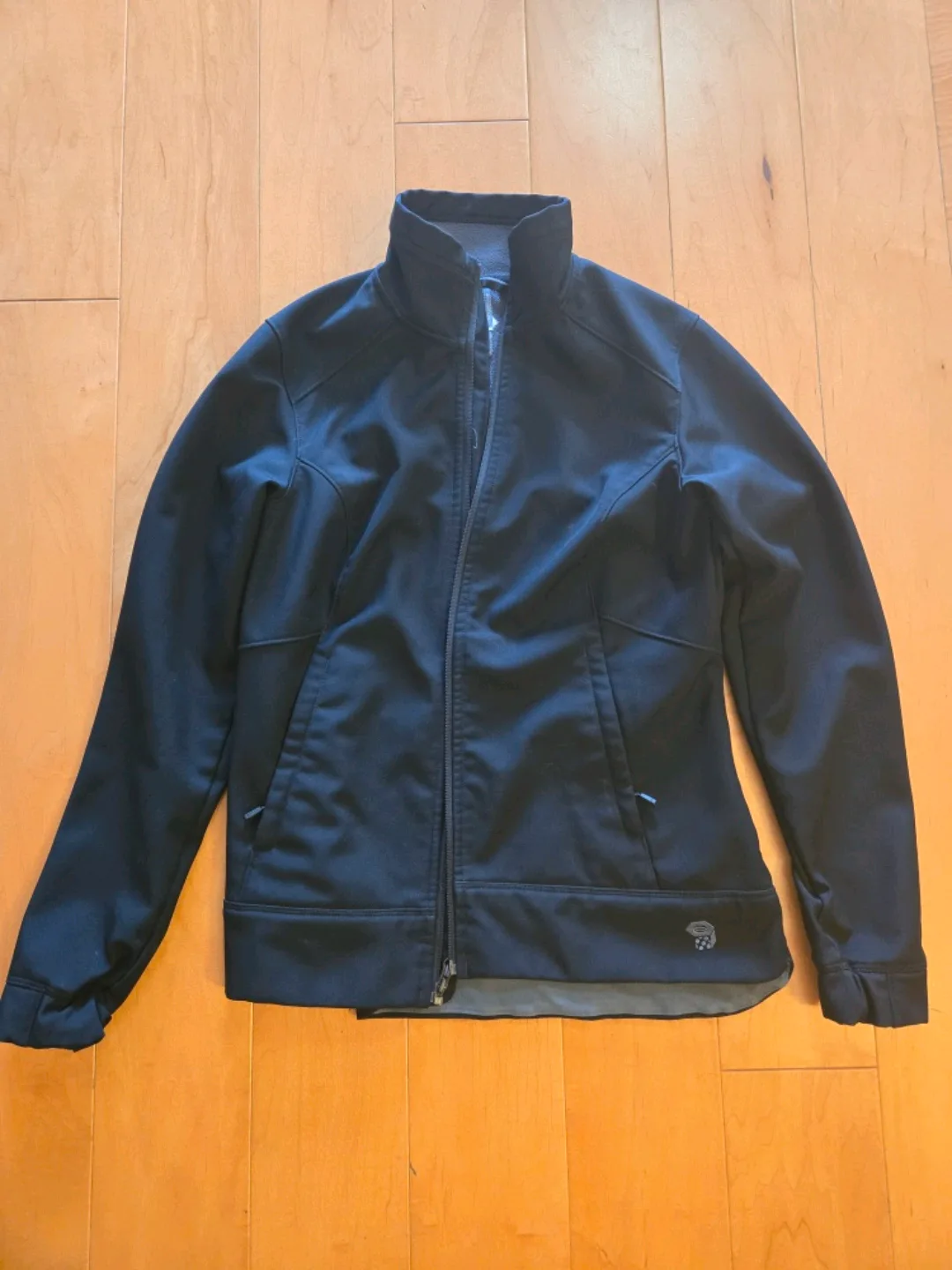 Mountain Hardwear Black Jacket - Size M image indicator(4)