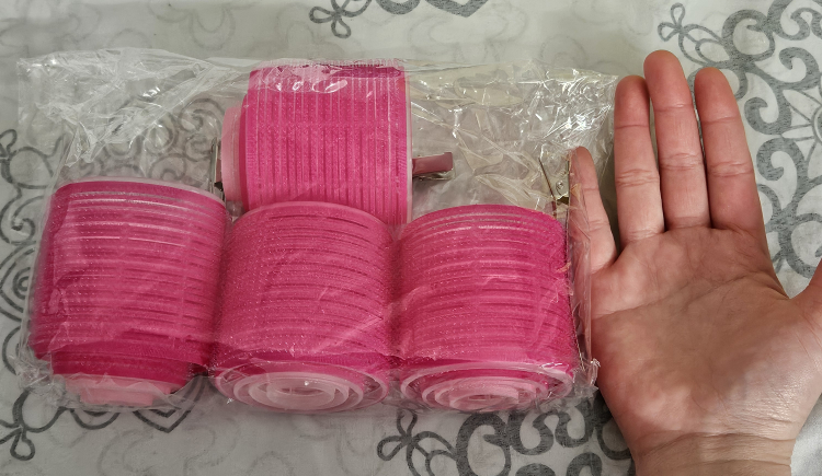Pink Hair Rollers - photo 4