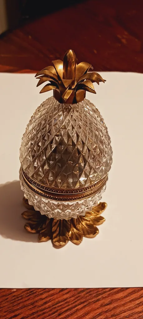 Art Deco French Cut Crystal Glass Pineapple Table Lighter thumbnail