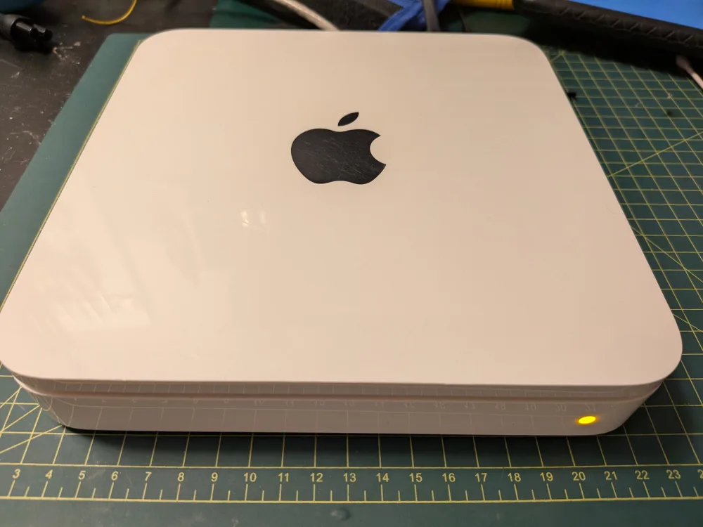 3TB Airport Time Capsule Router thumbnail
