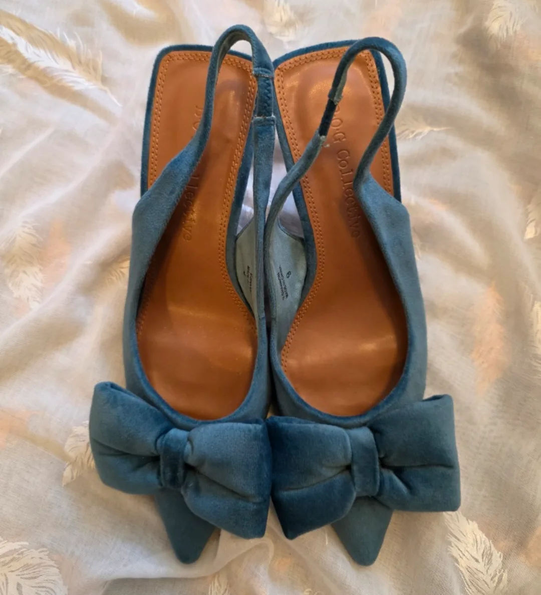 🎀🩷 Size 9 Teal Velvet Faux Suede Slingback Shoes image indicator(2)