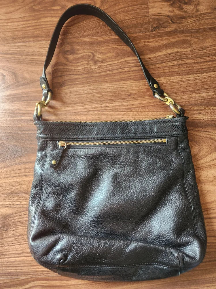 🇨🇦 Coach Black Leather Shoulder Bag image indicator(2)