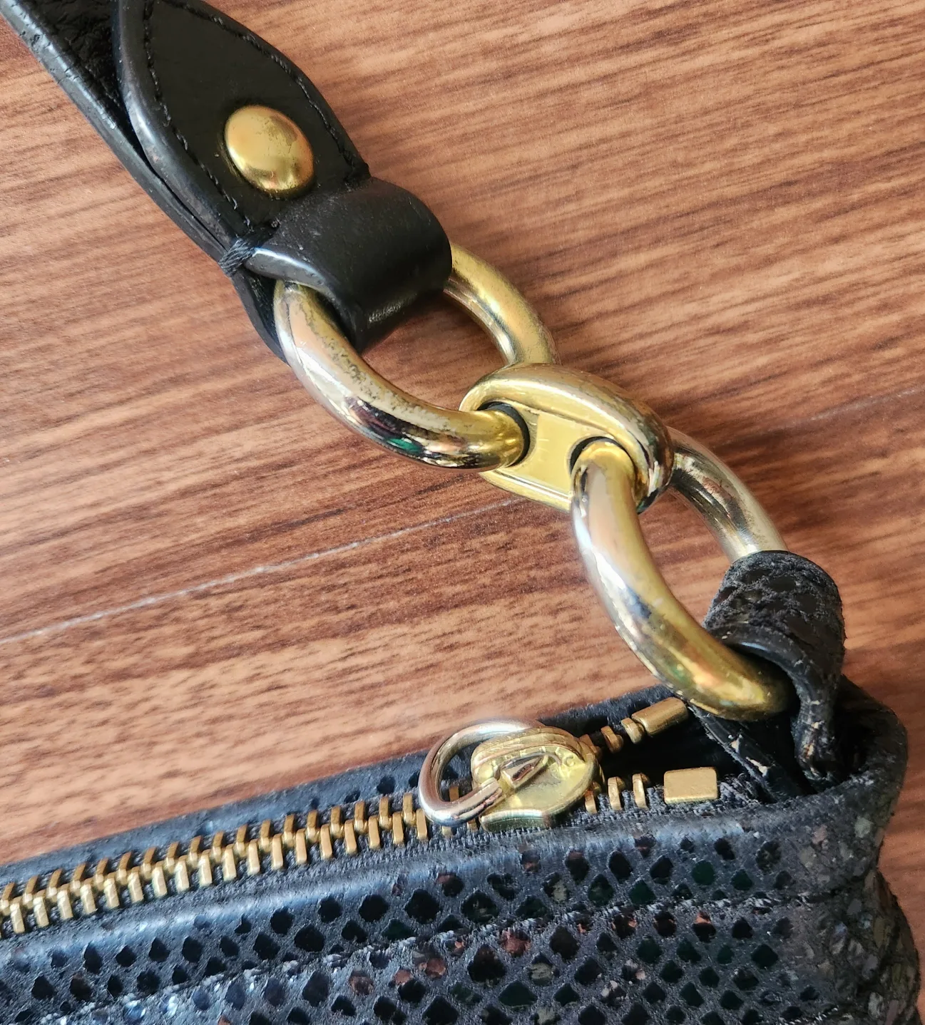 🇨🇦 Coach Black Leather Shoulder Bag image indicator(5)