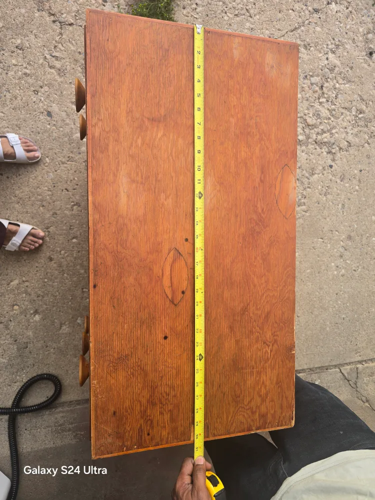 Vintage Wooden 3-Drawer Dresser image indicator(8)