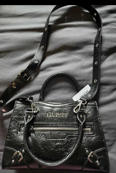 New Guess Purse image indicator(4)
