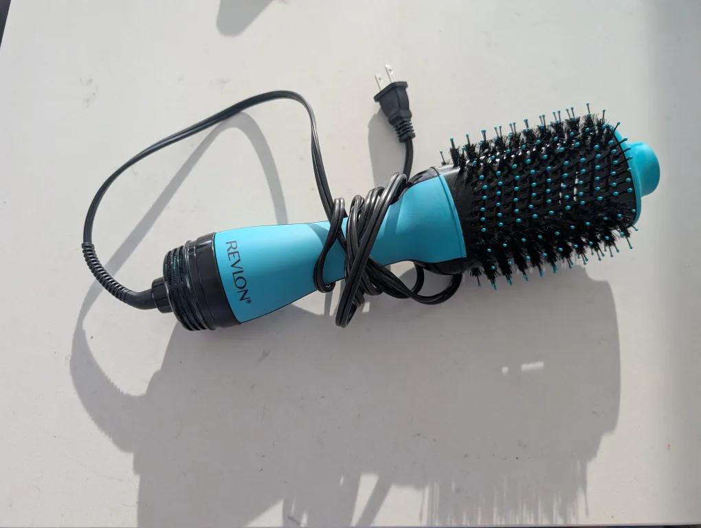 Revlon Hair Dryer & Volumizer Hot Air Brush thumbnail