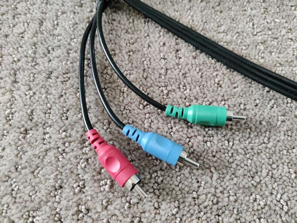 RCA Component HD RGB Video Cable - Red Blue Green - 5 Feet - photo 2