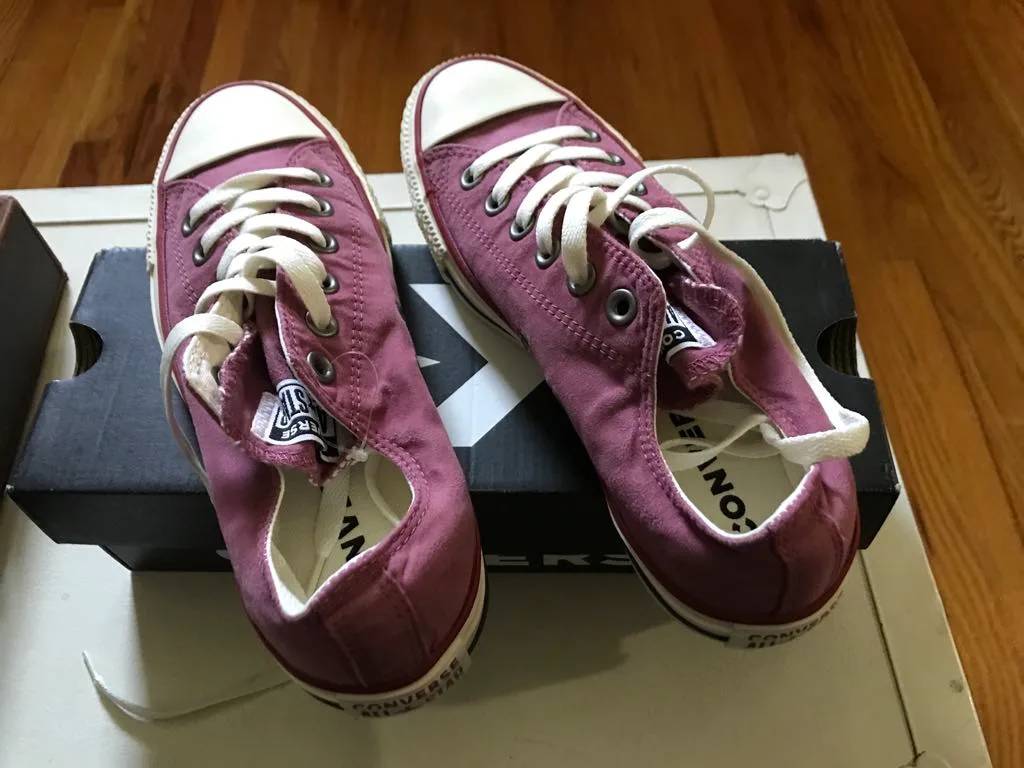 NEW Converse Chuck Taylor All Star Low Top - Unisex thumbnail