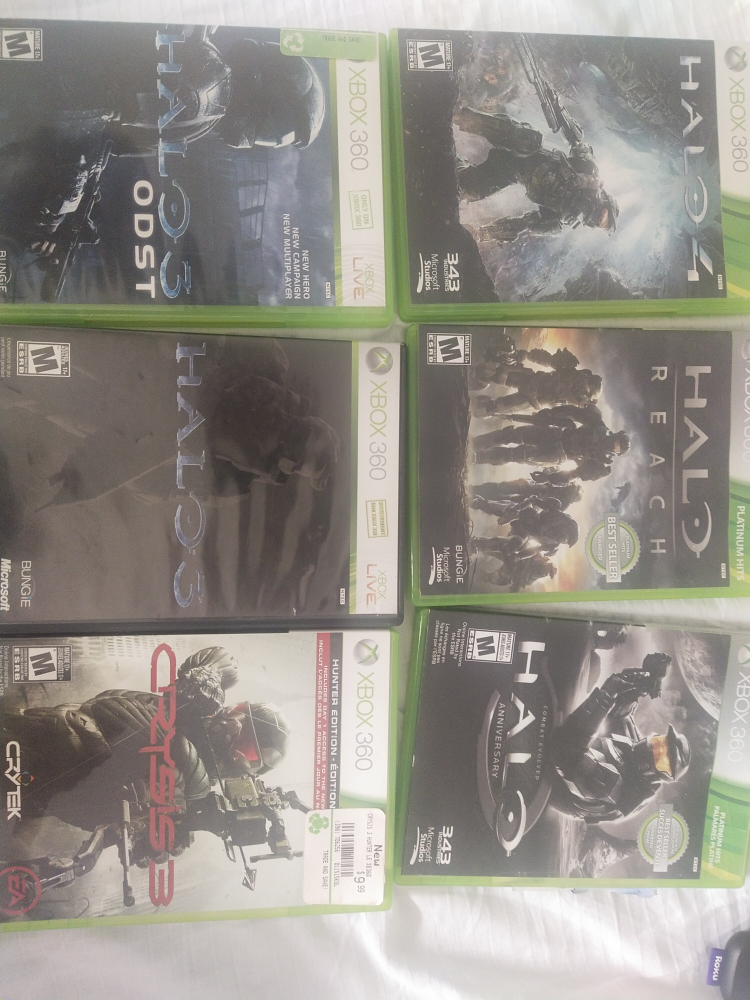 Xbox 360 Console with Halo Games