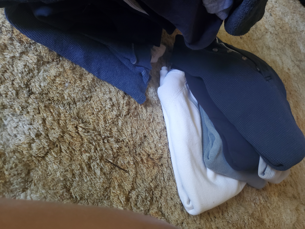 Bag of assorted clothing - photo 3