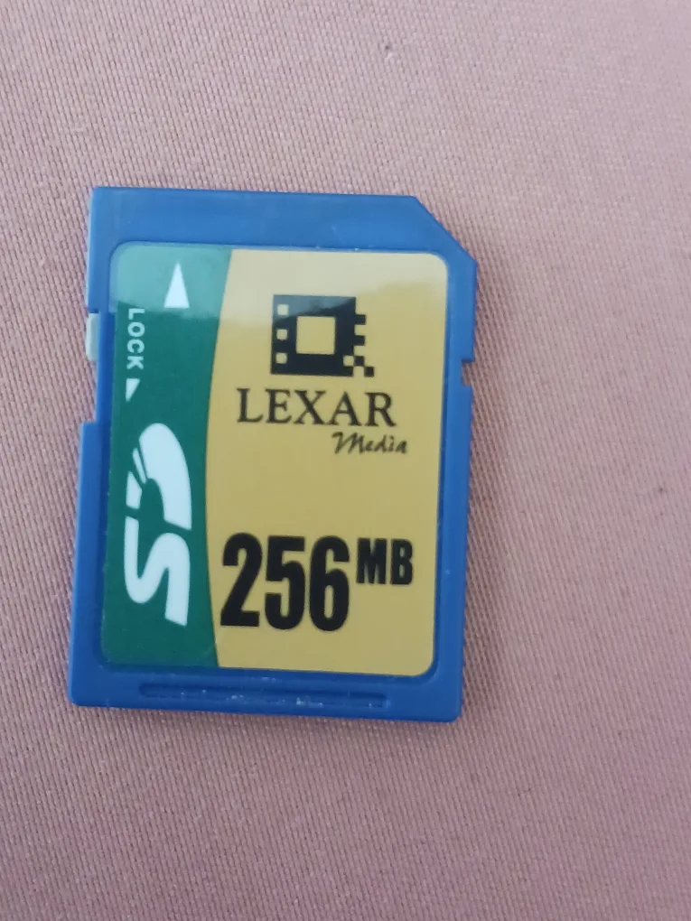 Nikon COOLPIX 3200 Digital Camera w/ 256MB Lexar SD Card image indicator(5)