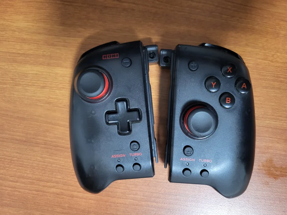 Hori Split Pad Pro Controller thumbnail
