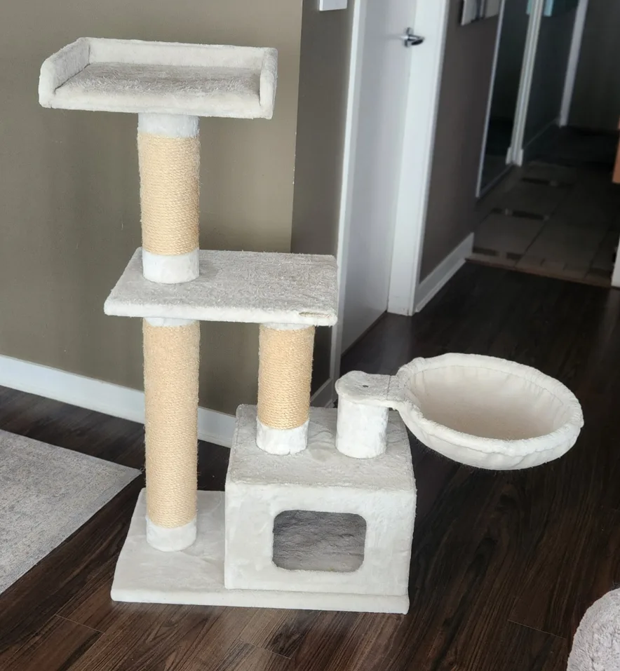 XL Cat Tree with Scratching Posts & Beds thumbnail