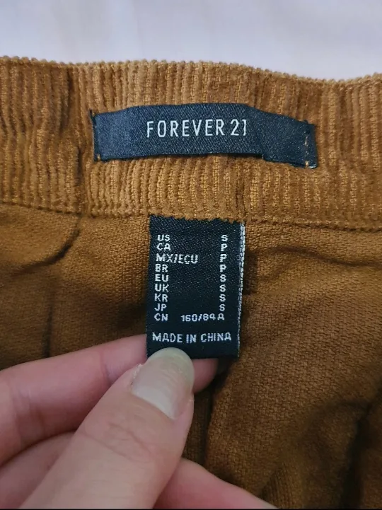 Two Pleated Skirts image indicator(9)