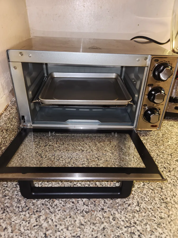 Hamilton Beach Toaster Oven thumbnail
