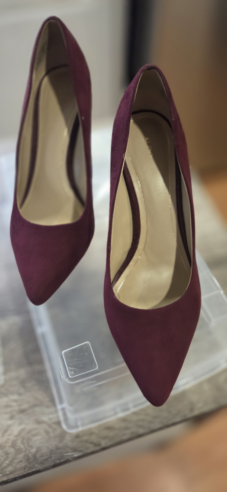 ALDO Burgundy Heels, Size 7.5 - photo 2