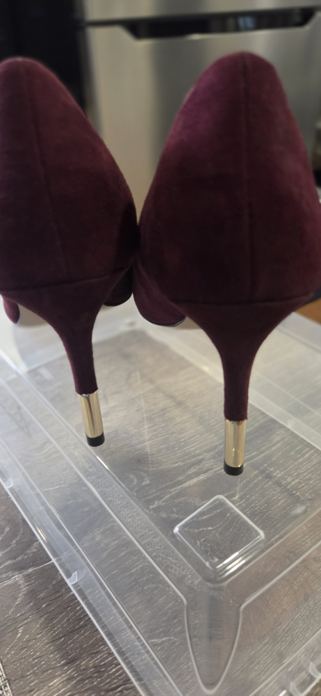 ALDO Burgundy Heels, Size 7.5 - photo 4
