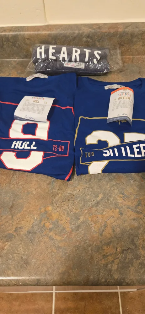 Molson Canadian Hull & Sittler  And glowing  hearts 3 for 5 thumbnail