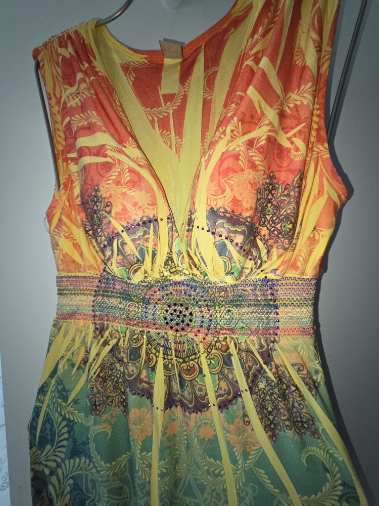 Colorful Sleeveless Dresses - photo 2