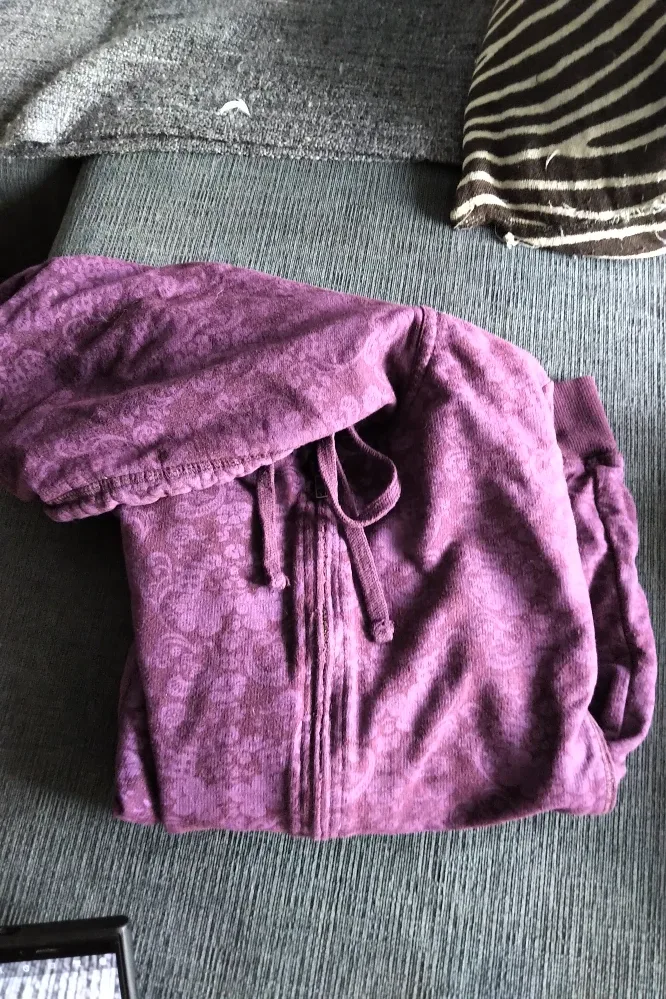 B.U.M. Equipment Purple Floral Hoodie thumbnail