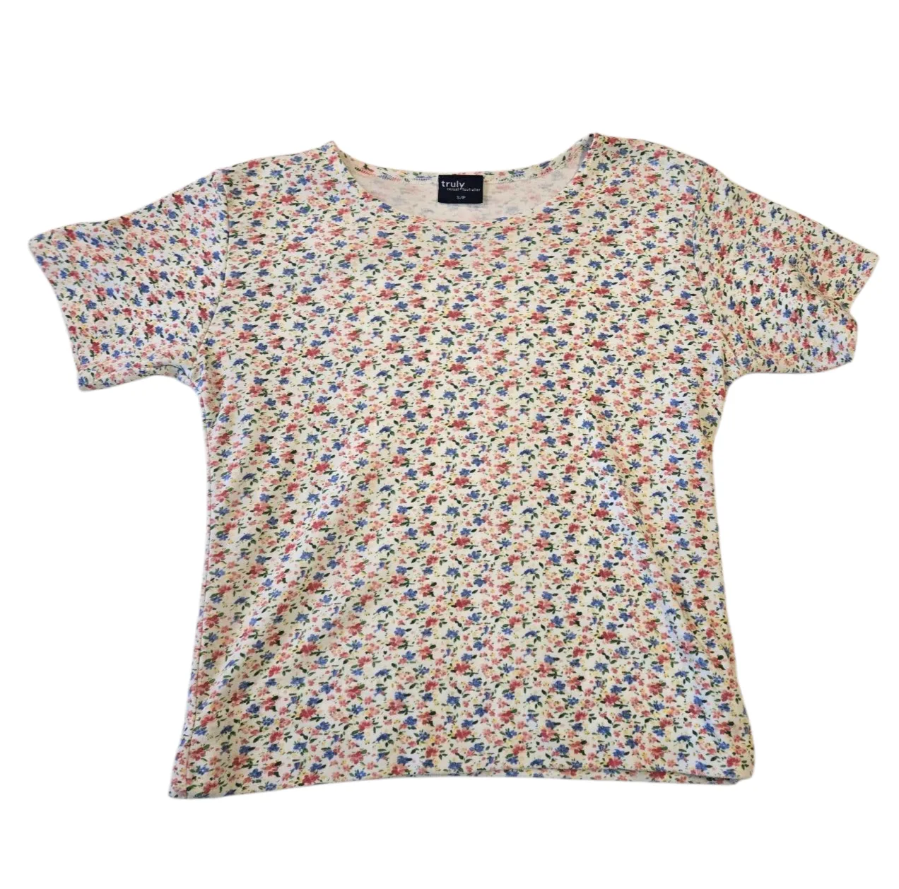 Vintage Truly Floral T-Shirt Small thumbnail