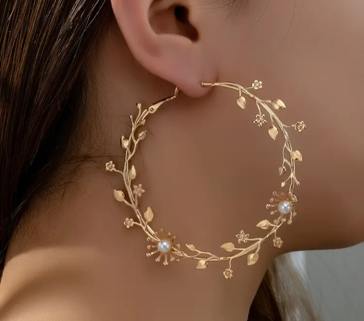 Floral Design Gold Hoop Earrings - photo 2