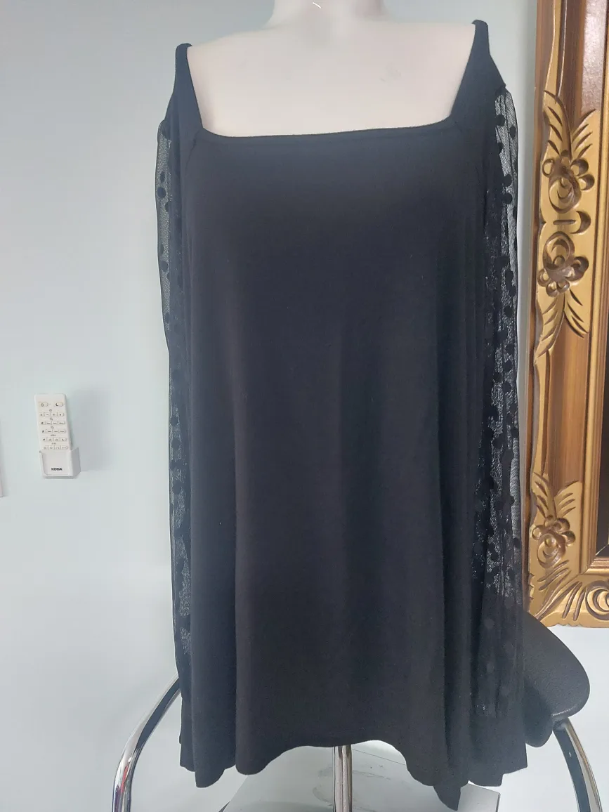 Torrid Super Soft Black Knit Top - Size 1 thumbnail