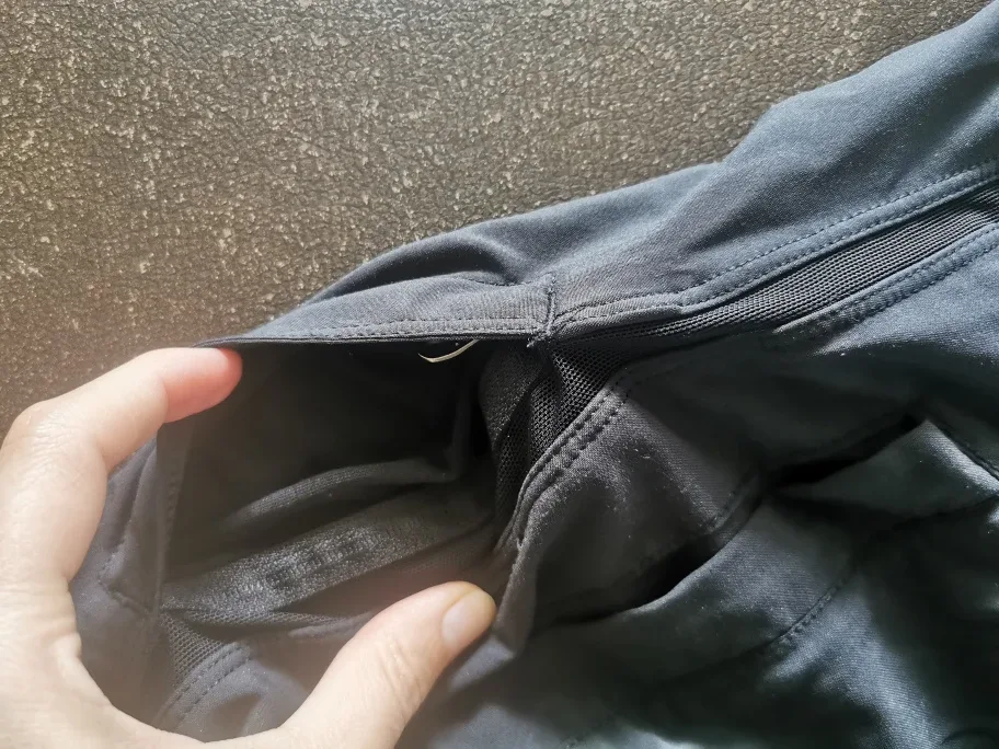 Lululemon Men's Black Running Shorts - Size medium image indicator(6)