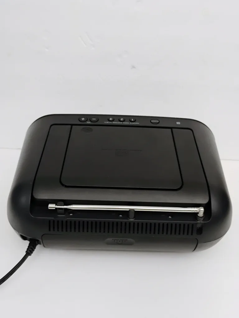 Sony ZS-RS60BT Bluetooth CD FM-AM USB Boombox. EUC image indicator(10)