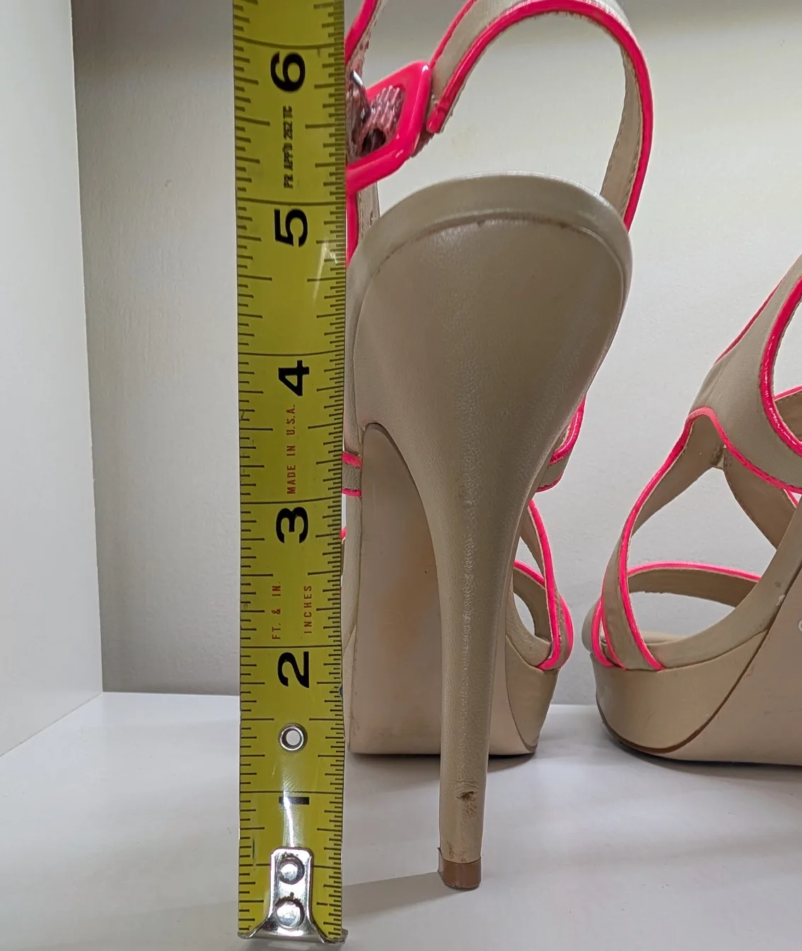 Aldo Beige Heels with Pink Trim - Size 6 image indicator(5)
