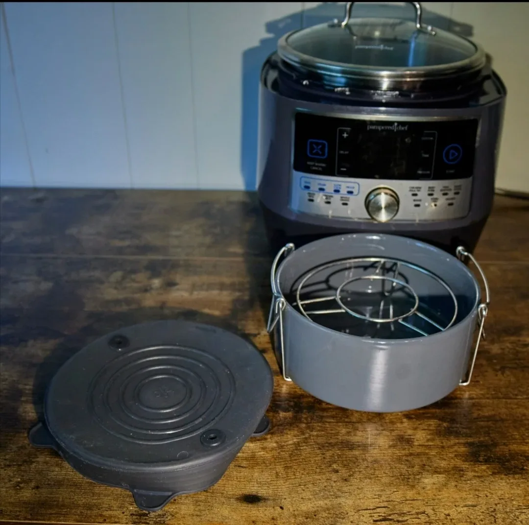 Pampered Chef Electric Pressure Cooker thumbnail