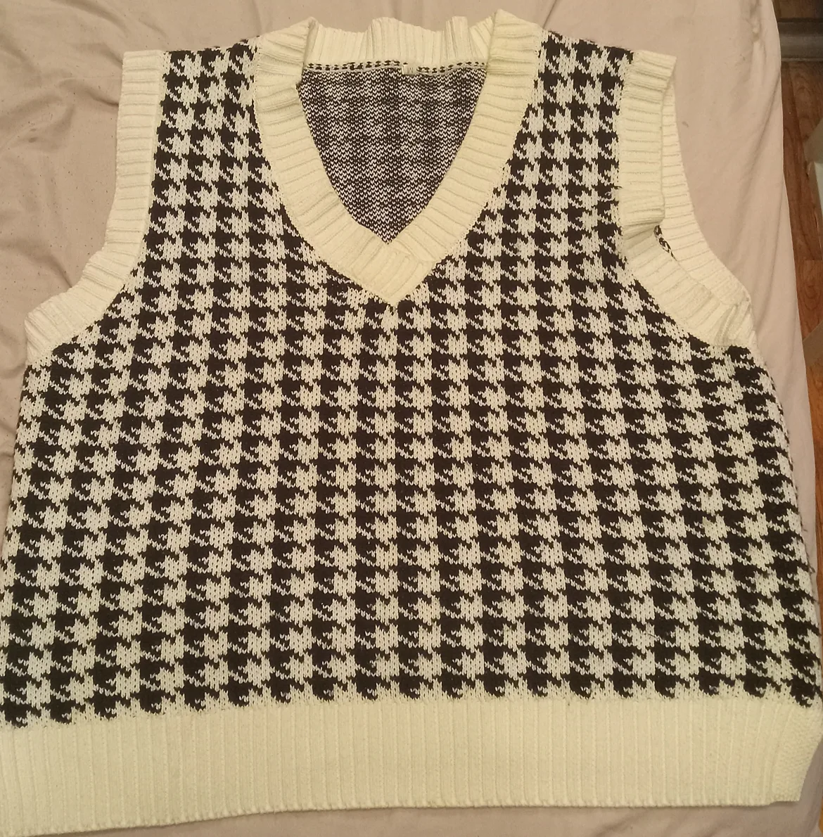 Vest (M) thumbnail