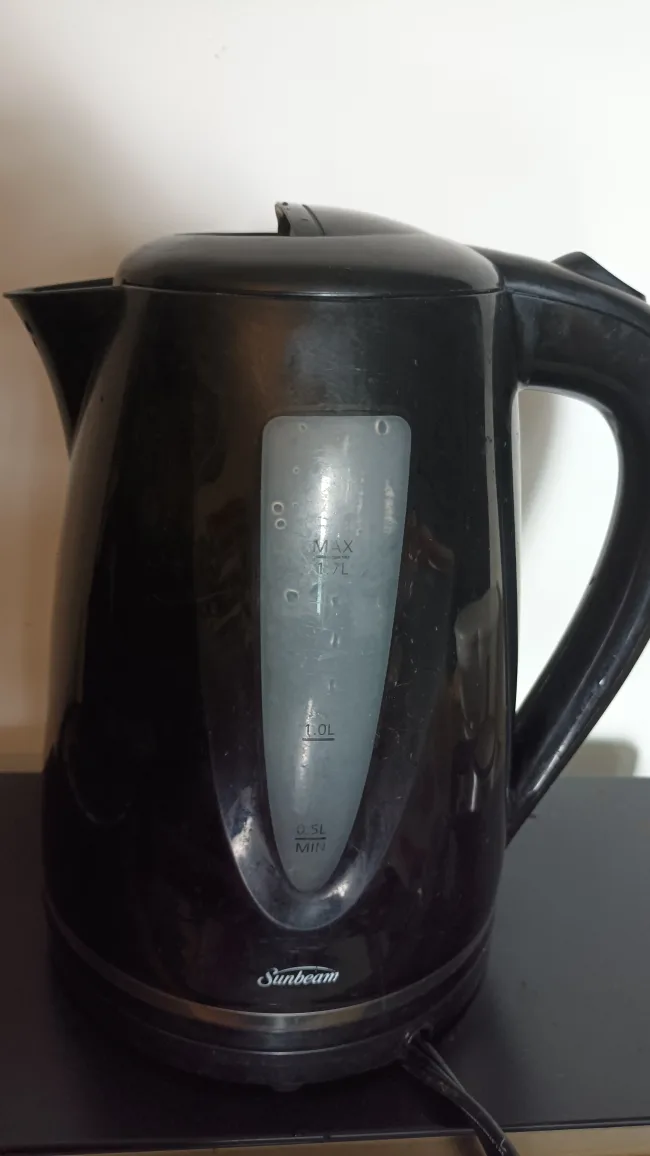 Sunbeam Black Electric Kettle, 1.7L thumbnail