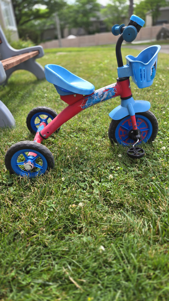 Spider-Man Kids' Tricycle - Red & Blue - photo 2