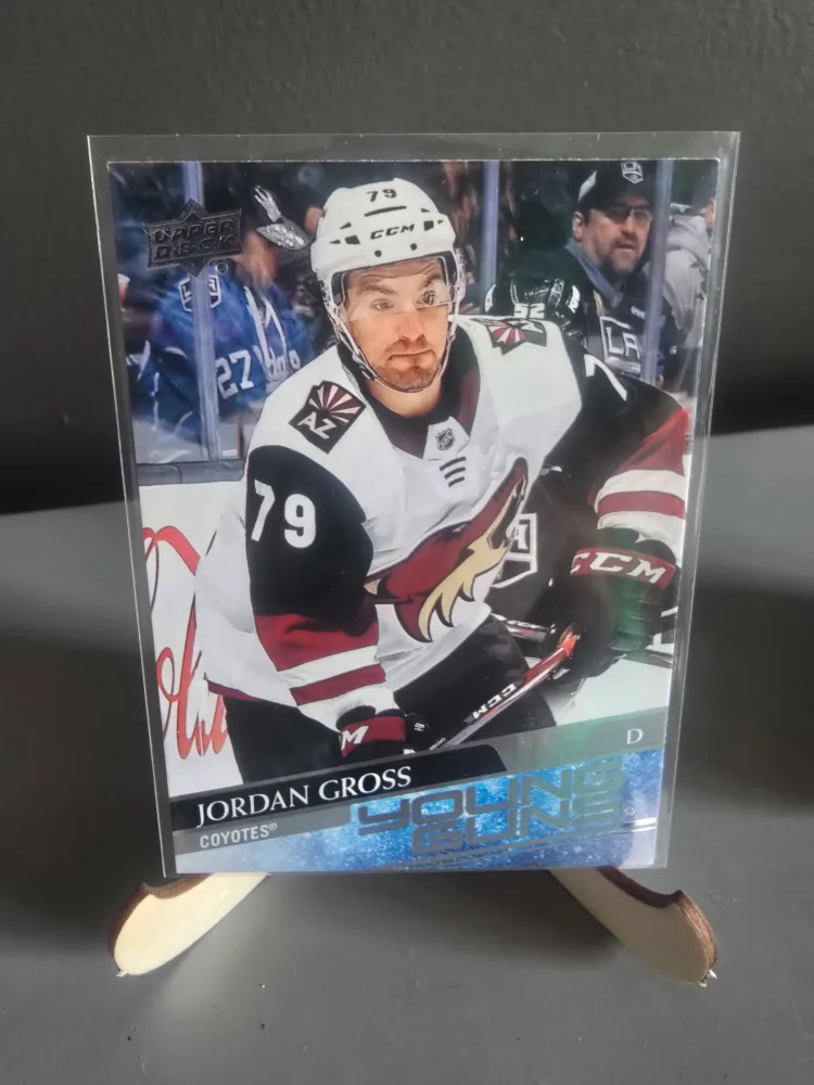 Jordan Gross Upper Deck Young Guns Hockey Card thumbnail