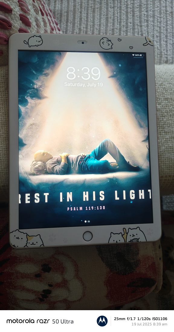 Apple iPad Gen 6 (Like New)