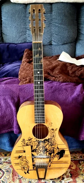 Vintage Cowboy Graphic Guitar image indicator(2)