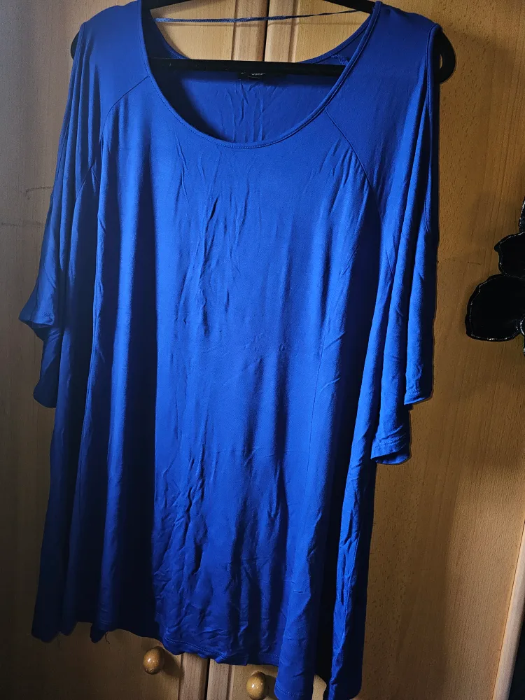 Cable & Gauge Blue Tunic Top - Size 2X thumbnail
