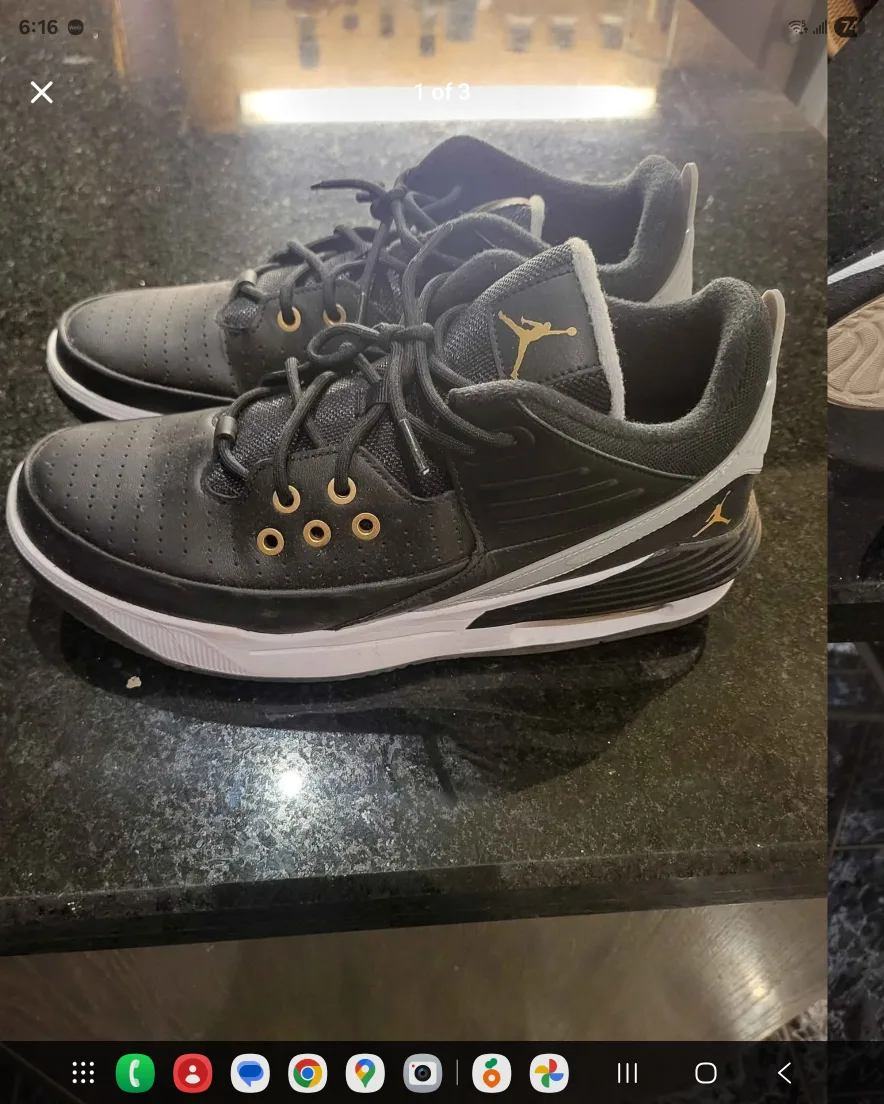 Jordan Max Aura 5 image indicator(2)