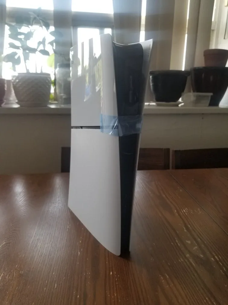 PS5 Slim Digital Edition Console image indicator(4)