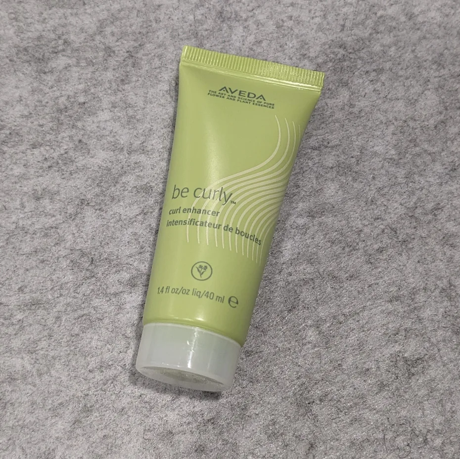 🇨🇦 Aveda Curl Enhancer - BE CURLY thumbnail