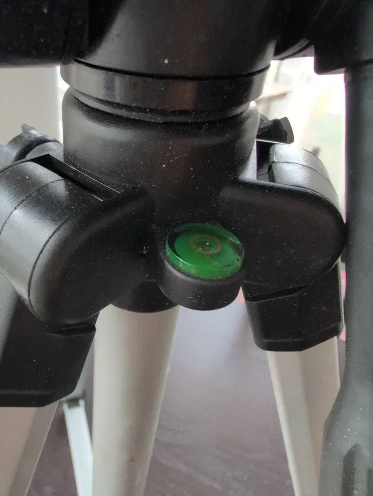 Camera Tripod 🇨🇦 image indicator(2)