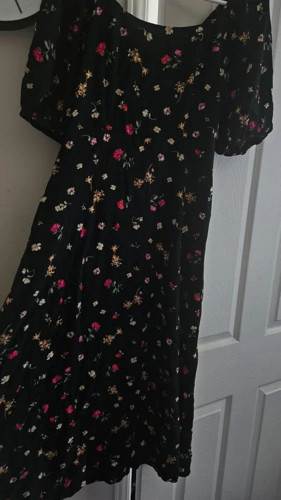 Floral Print Midi Dress thumbnail