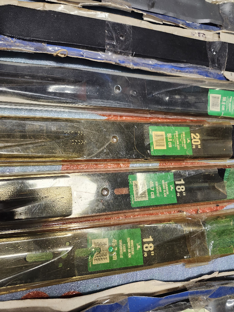 Lawn Mower Blades - 18"-22" Universal