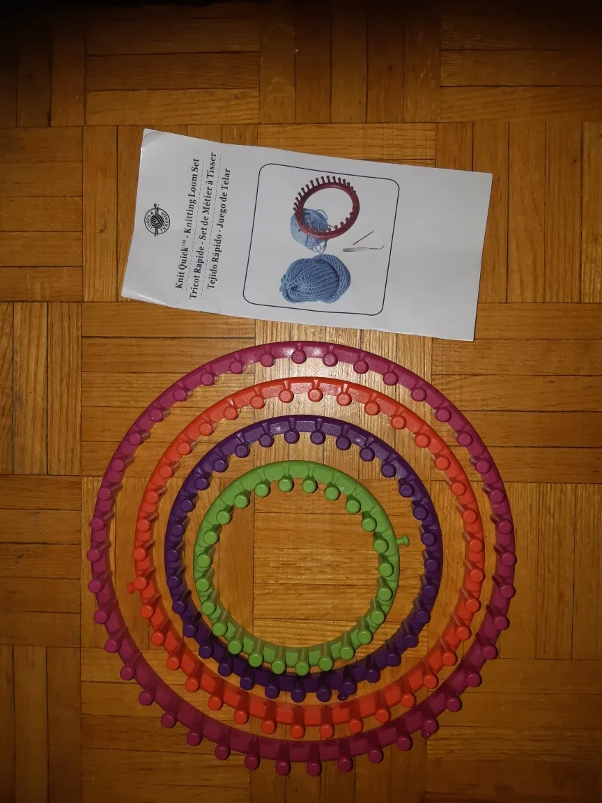Knit Quick Knitting Loom Set 🇨🇦 thumbnail