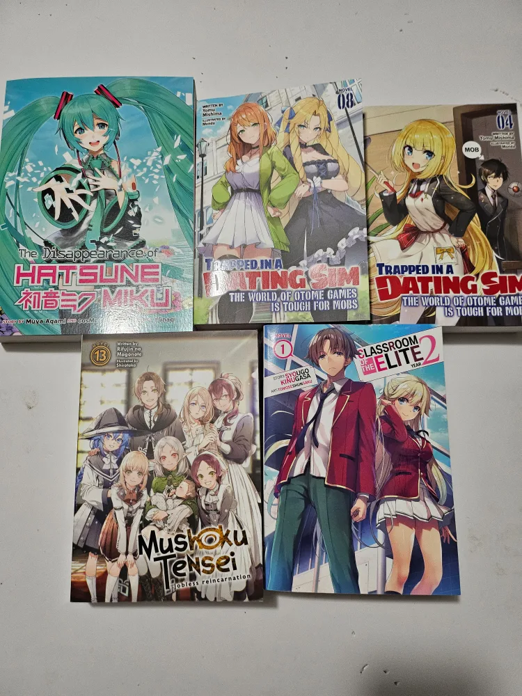 Manga Lot: Hatsune Miku, Dating Sim, Classroom of the Elite thumbnail